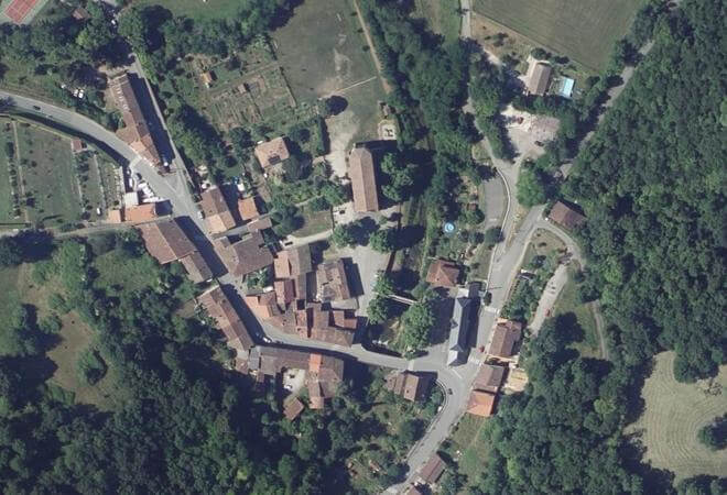 Vue aérienne Marché de Pailhès, Pailhès
