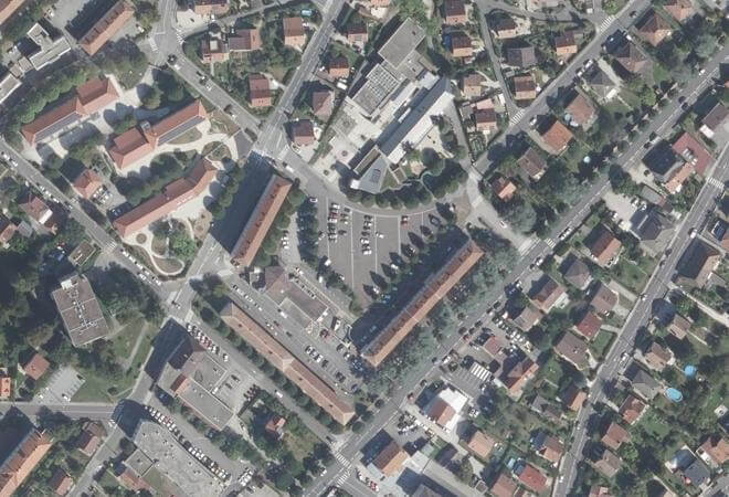 Vue aérienne Marché de Palente, Besançon