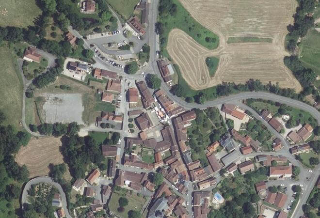 Vue aérienne Marché de Parisot, Parisot