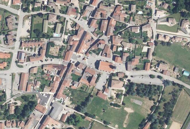Vue aérienne Marché de Peaugres, Peaugres