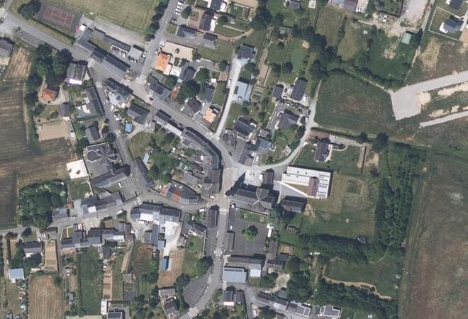 Vue aérienne Marché de Pouillé-les-Côteaux, Pouillé-les-Côteaux