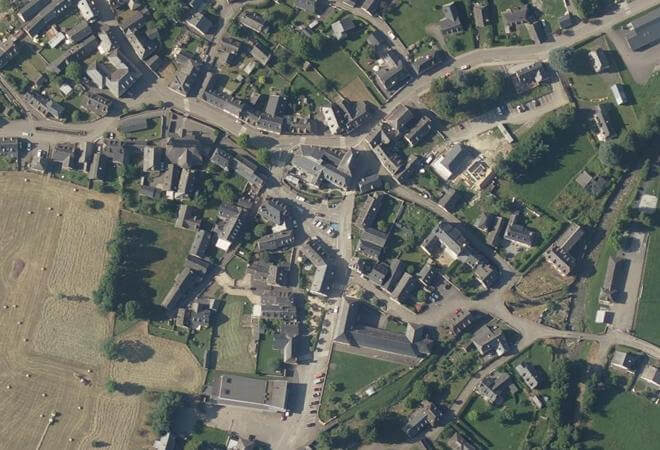 Vue aérienne Marché de producteurs - Arrens-Marsous, Arrens-Marsous