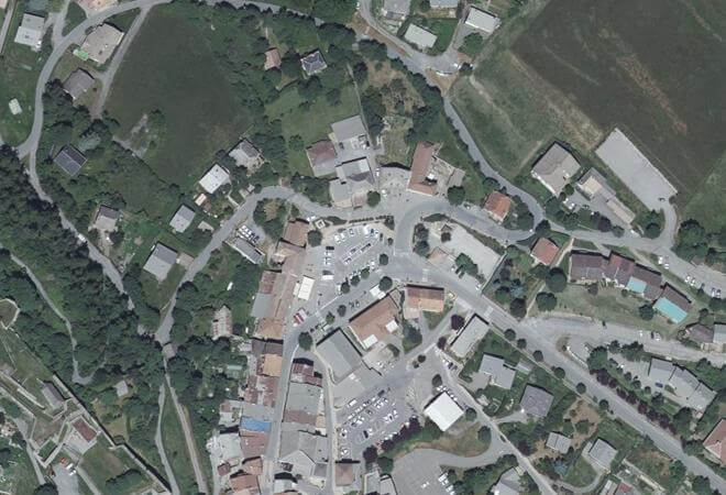 Vue aérienne Marché de Seyne, Seyne