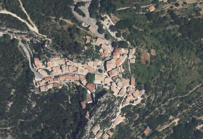 Vue aérienne Marché de Sigale, Sigale