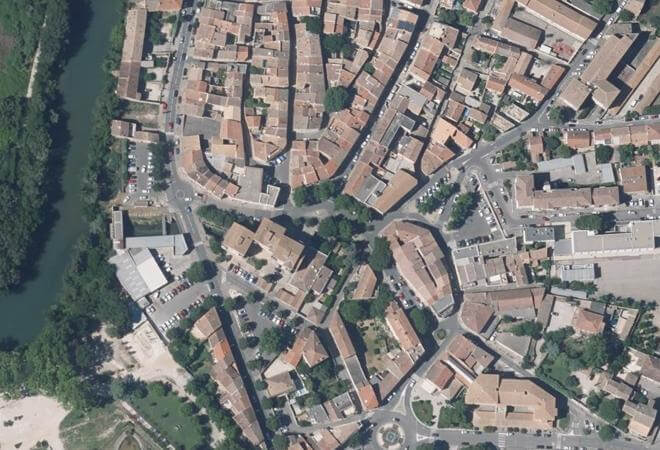 Vue aérienne Marché de Sorgues, Sorgues
