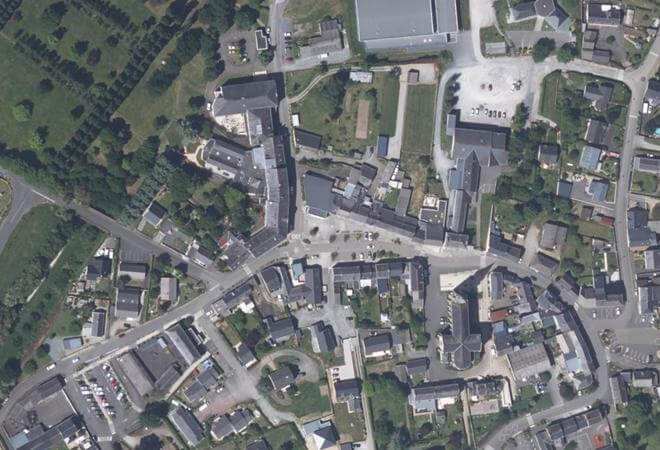Vue aérienne Marché de Teillé, Teillé