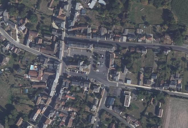 Vue aérienne Marché de Vailly-sur-Sauldre, Vailly-sur-Sauldre