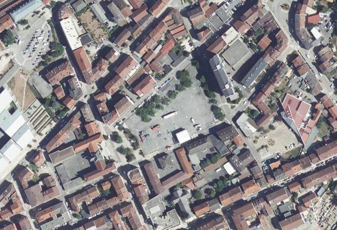 Vue aérienne Marché de Valserhône, Valserhône