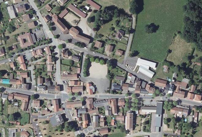 Vue aérienne Marché des Ancizes-Comps, Les Ancizes-Comps