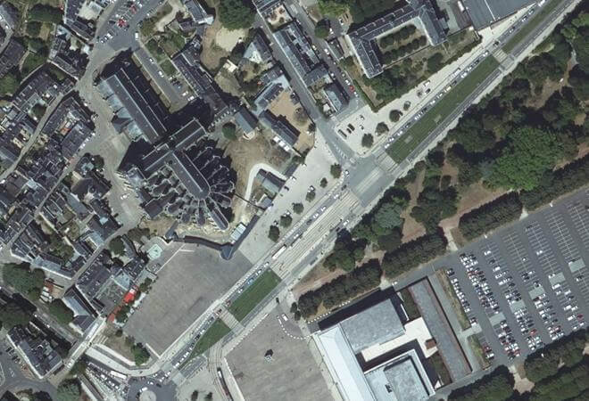 Vue aérienne Marché des Jacobins, Le Mans
