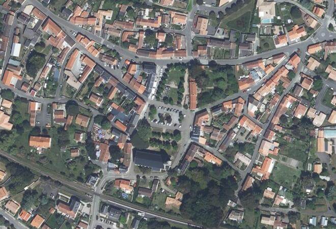 Vue aérienne Marché des Moutiers-en-Retz, Les Moutiers-en-Retz