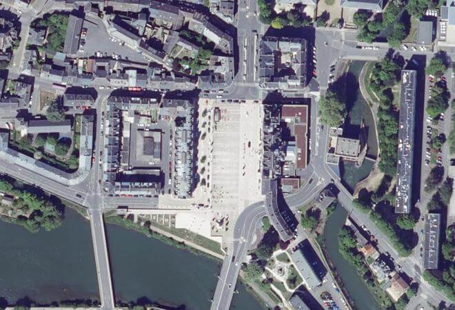 Vue aérienne Marché des producteurs de Pays, Charleville-Mézières