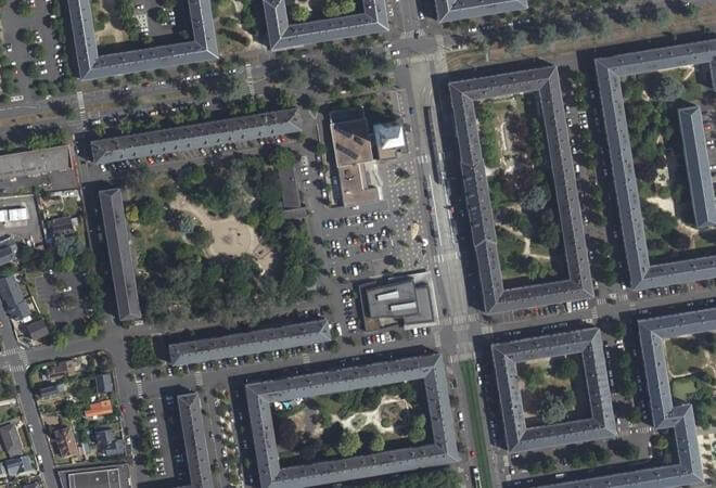 Vue aérienne Marché du Beffroi, Tours