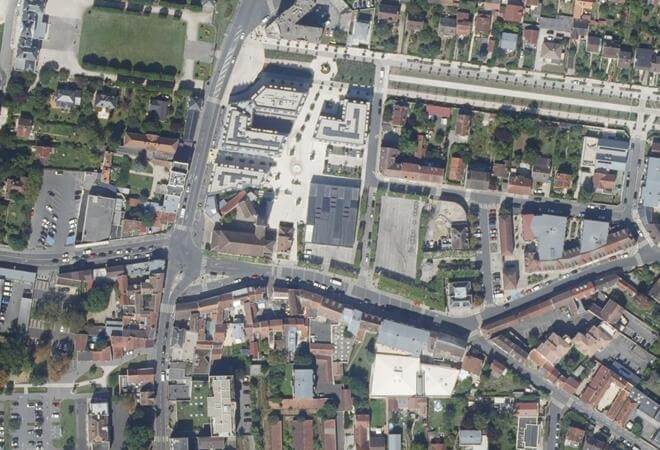 Vue aérienne Marché du centre, Draveil