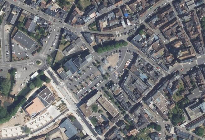 Vue aérienne Marché du mardi, L'Aigle