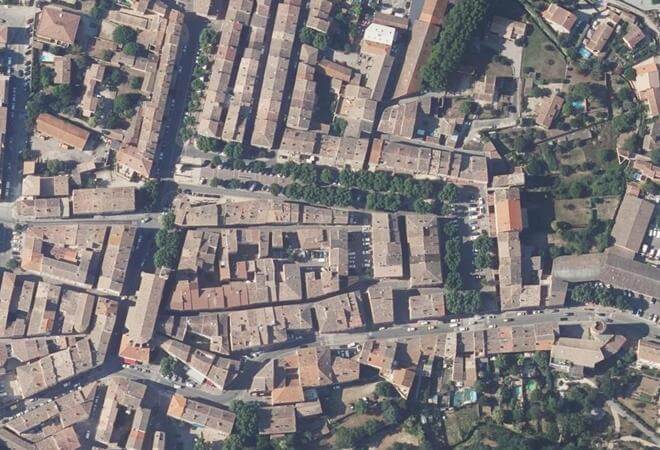 Vue aérienne Marché du Muy, Le Muy