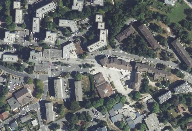 Vue aérienne Marché du quartier du Vallon, Annecy