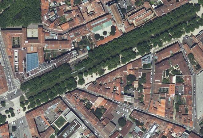 Vue aérienne Marché forain des allées Jules-Guesde, Toulouse