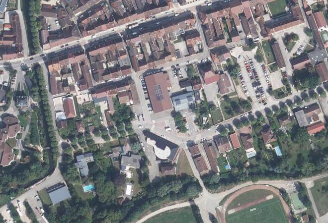 Vue aérienne Marché hebdomadaire, Bletterans