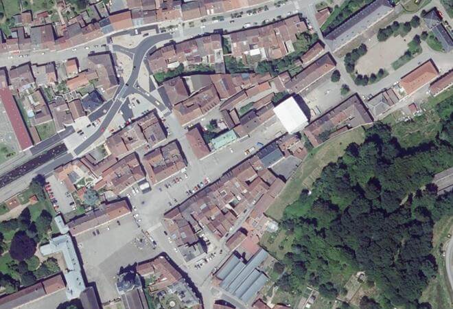 Vue aérienne Marché Hebdomadaire de Senones, Senones