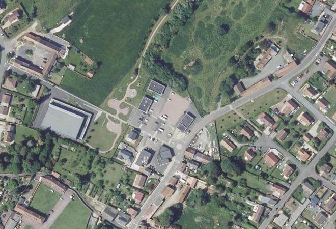 Vue aérienne Marché hebdomadaire, Saint-Sylvain