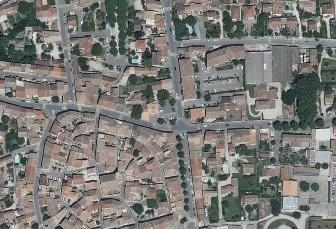 Vue aérienne Marché, Jonquières