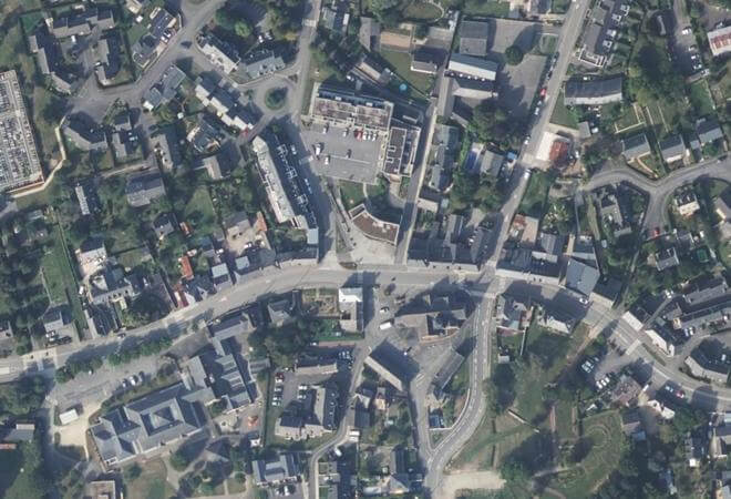 Vue aérienne Marché municipal, Breteil