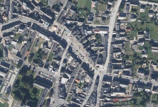 Vue aérienne Marché municipal, Saint-Méen-le-Grand