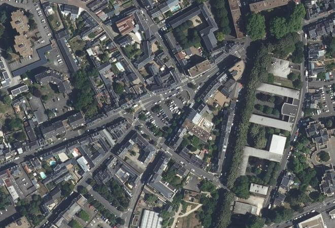 Vue aérienne Marché Place Sainte-Anne, La Riche
