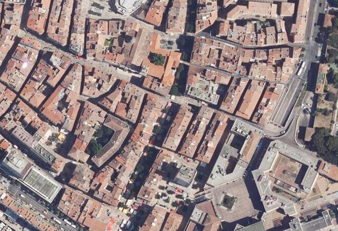 Vue aérienne Marché, Toulon