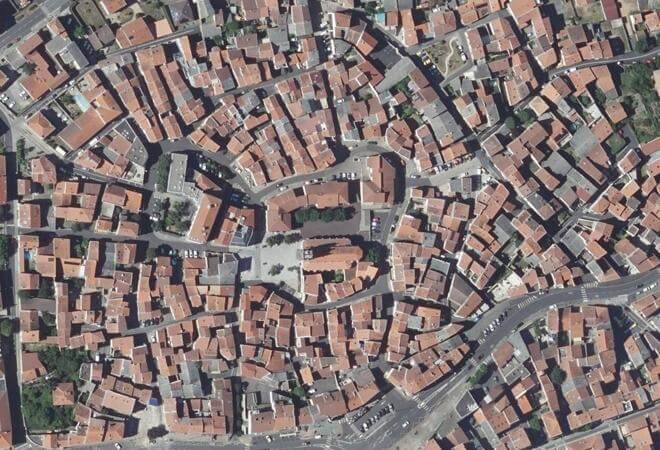 Vue aérienne Place de la Libération, Aubière