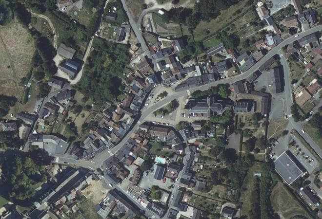 Vue aérienne Place de la Poôté, Saint-Pierre-des-Nids