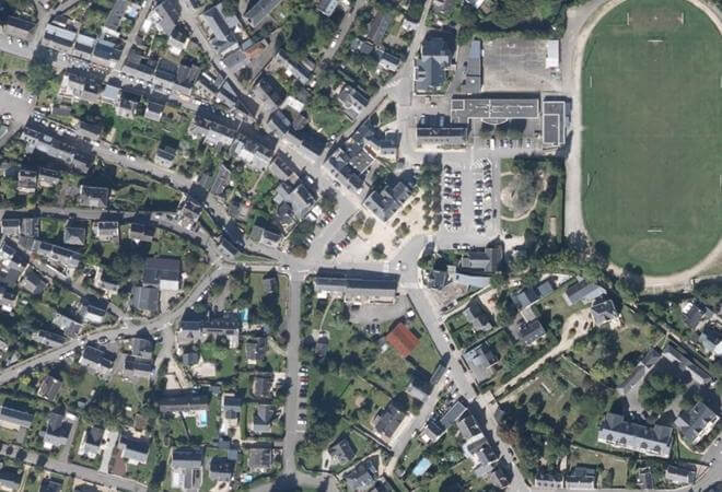 Vue aérienne Place de la République, Le Bono