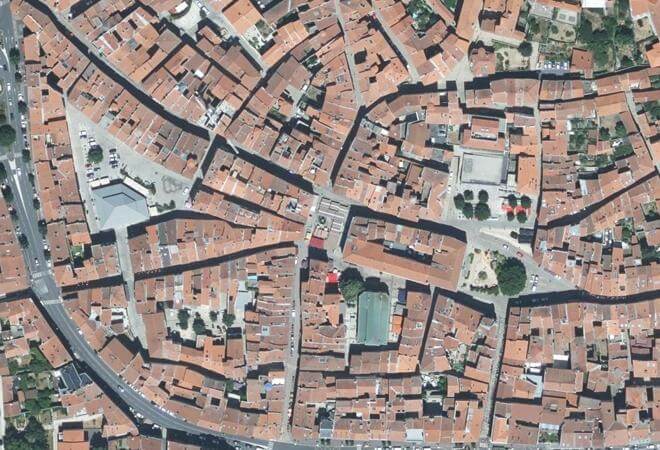 Vue aérienne Place du Plot, Le Puy-en-Velay
