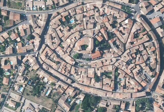 Vue aérienne Place Georges Clemenceau, Murviel-lès-Béziers