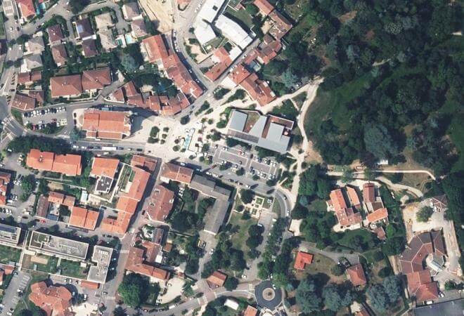 Vue aérienne Place Maréchal Foch, Chaponost