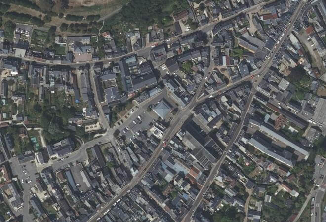 Vue aérienne Place Sainte-Croix, Bernay